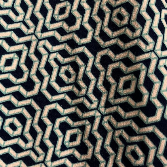 Top - Picture 3 of 5